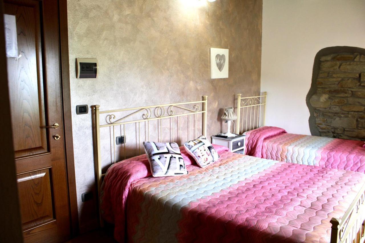 Agriturismo La Fine Villa Piancaldoli Ngoại thất bức ảnh